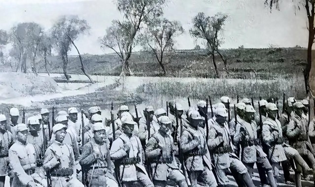 AG体育官方网站-新四军刚冲出日军包围圈，旅长却下令：打回去，日军人数不对劲！